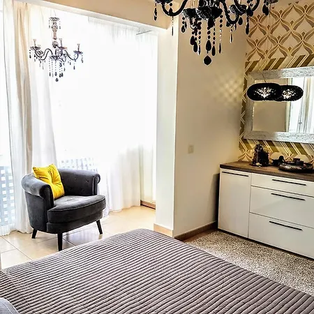 Townhouse Будинок відпочинку *