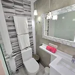Будинок відпочинку Townhouse Адехе