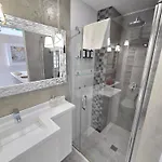 Townhouse * Адехе