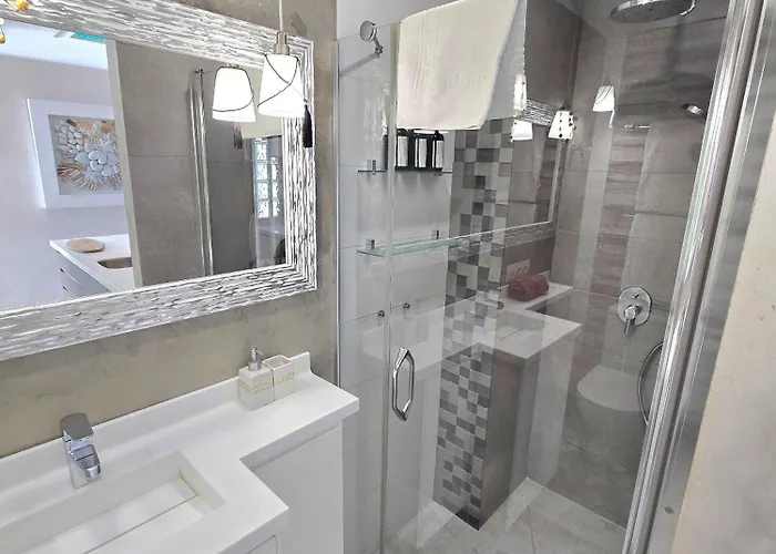 Townhouse * Адехе